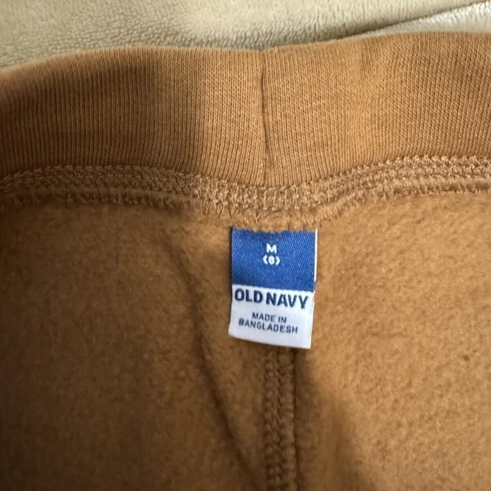Old Navy NWT Medium (8) Solid Brown Fleece Cargo Jogger Shorts w/Drawstrings